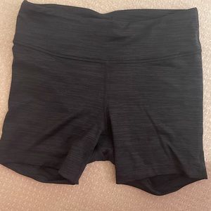 OUTDOOR VOICES “MOVE FREE” BIKER SHORTS, 4 INCH